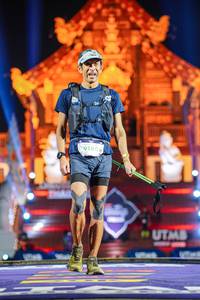 BIB: 9180
                            <button type="button" onclick="openModal(22348357)" class="btn btn-primary btn-sm float-right btn-popup" data-toggle="modal" data-target=".modal-high-quality">
                        <i class="fas fa-shopping-cart"></i> Add to Cart
                    </button>
                                            <button type="button" onclick="isThisMe(22348357, true)" class="btn btn-success btn-sm float-right btn-popup btn-isme hidden" data-toggle="tooltip" data-placement="bottom" title="นี่คือรูปของคุณใช่ไหม คลิกที่นี่เพื่อเอาเข้าอัลบั้ม">
                        <i class="fas fa-plus"></i> Add to album
                    </button>
                    <button type="button" onclick="isThisMe(22348357, false)" class="btn btn-warning btn-sm float-right btn-popup btn-isnotme hidden">
                        <i class="fas fa-ban"></i> Remove from album
                    </button>